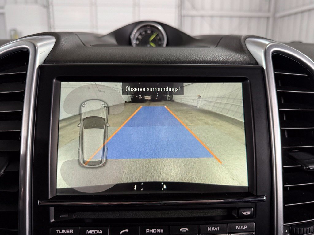 Used 2016 Porsche Cayenne S AWD/4WD image 38