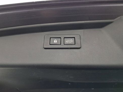 Used 2021 Subaru Outback Limited XT image 30