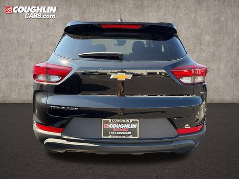 New 2026 Chevrolet TrailBlazer LS w/ LS Convenience Package FWD image 6