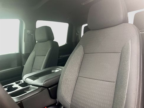 Used 2024 Chevrolet Silverado 1500 Custom image 19