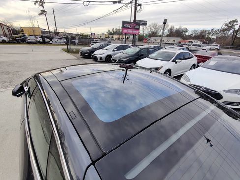 Used 2016 Tesla Model S 75D image 24