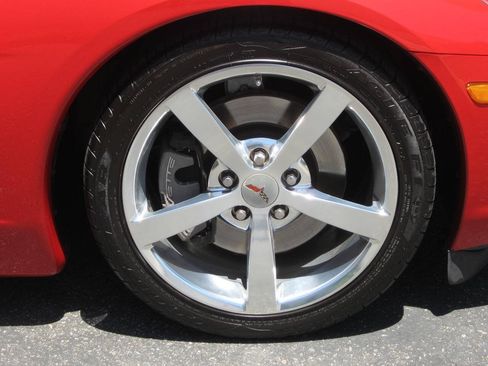 Used 2008 Chevrolet Corvette Convertible w/ Preferred Equipment Group RWD image 10