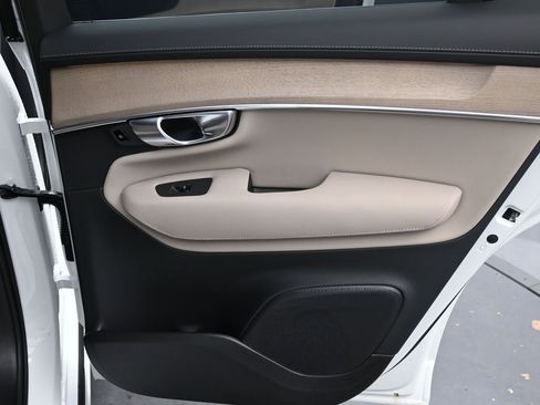 New 2026 Volvo XC90 B6 Plus AWD/4WD image 15