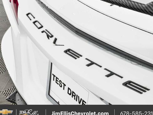 Certified 2024 Chevrolet Corvette Stingray Preferred Cpe w/ Stealth Interior Trim Package RWD image 31