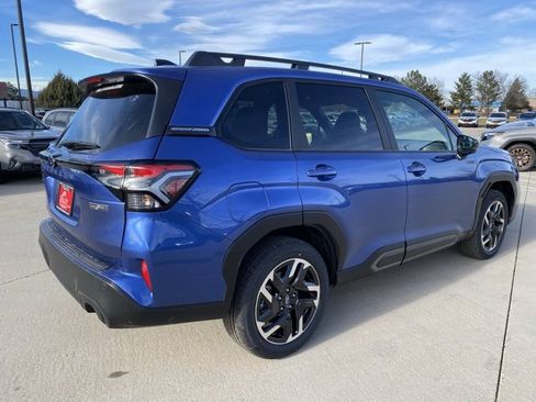 New 2025 Subaru Forester Limited image 5