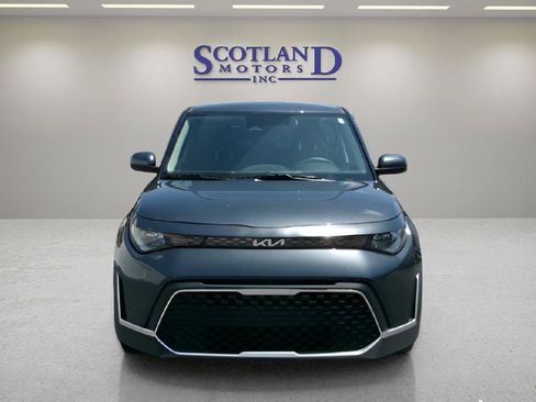 Used 2025 Kia Soul LX w/ LX Technology Package FWD image 3