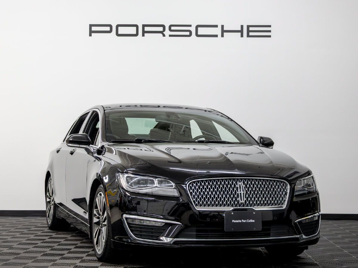 Used 2019 Lincoln MKZ Reserve w/ Luxury Package AWD/4WD image 9