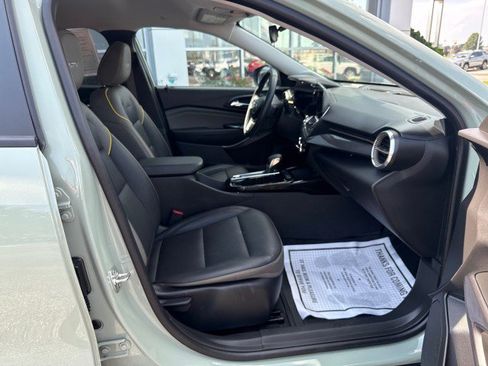 Used 2026 Chevrolet Trax ACTIV FWD image 29