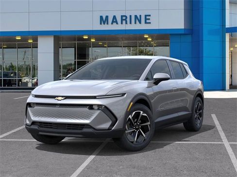 New 2026 Chevrolet Equinox EV LT image 6