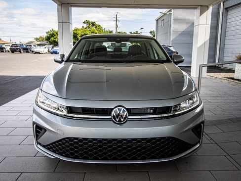 New 2026 Volkswagen Jetta SE image 8