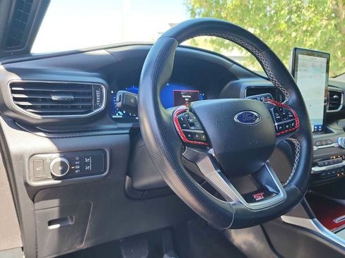 Used 2020 Ford Explorer ST w/ Premium Technology Package AWD/4WD image 18
