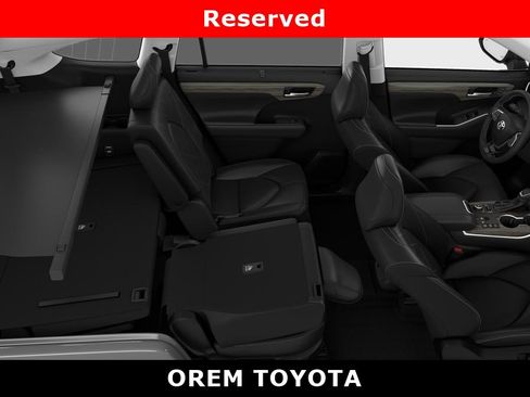New 2026 Toyota Highlander Platinum image 22