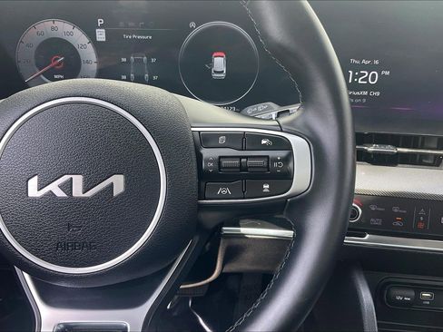 Used 2023 Kia Sportage SX FWD image 24