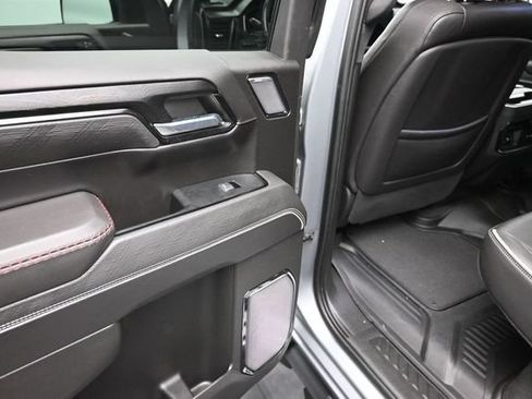 Used 2023 GMC Sierra 1500 AT4X AWD/4WD image 17