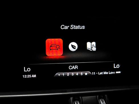 Used 2019 Alfa Romeo Giulia w/ Quick Order Package 22K Sport RWD image 31