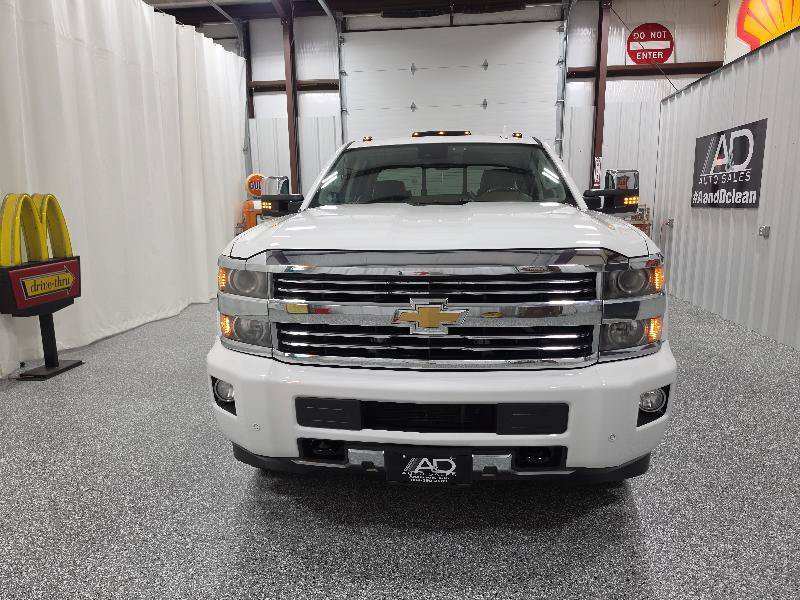 Used 2015 Chevrolet Silverado 3500 High Country w/ Duramax Plus Package AWD/4WD image 2