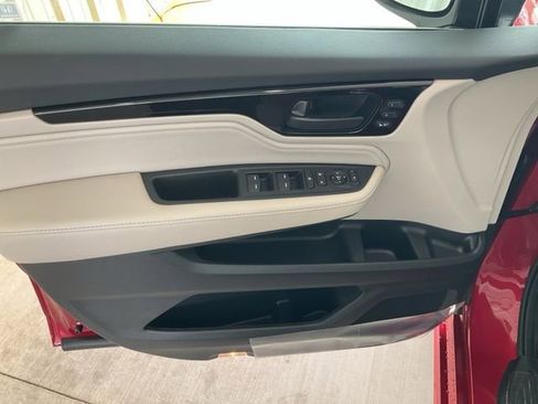 New 2026 Honda Odyssey Touring image 5