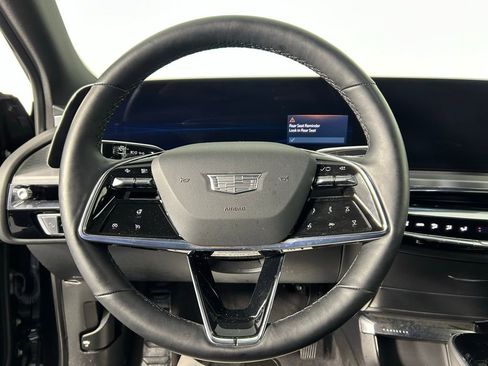 Used 2024 Cadillac Lyriq Luxury AWD/4WD image 25