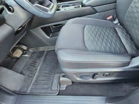 Used 2022 Nissan Pathfinder SV image 14