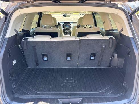 Used 2021 Subaru Ascent Premium w/ Sport Package AWD/4WD image 17