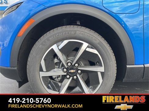 New 2026 Chevrolet Equinox EV LT image 5