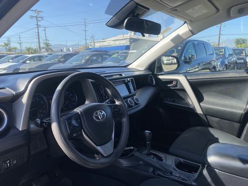 Used 2018 Toyota RAV4 LE w/ Cargo Management Package FWD image 16