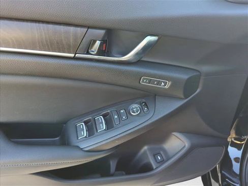 Used 2020 Honda Accord EX-L image 9