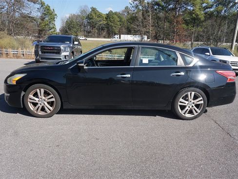 Used 2013 Nissan Altima 3.5 SL w/ Technology Pkg image 18