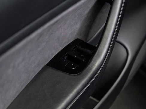 Used 2020 Tesla Model 3 Long Range image 42