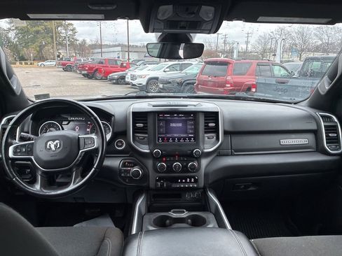 Used 2021 RAM 1500 Big Horn image 24