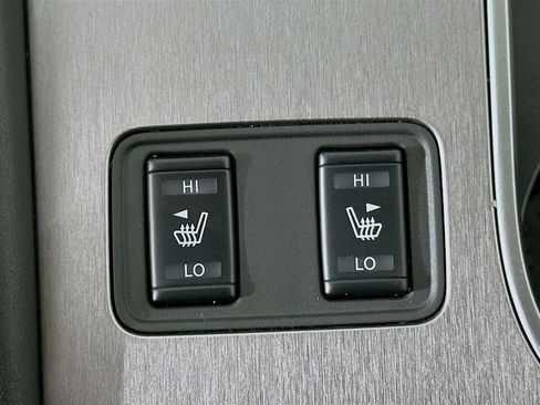 Used 2024 Nissan Murano SV image 24