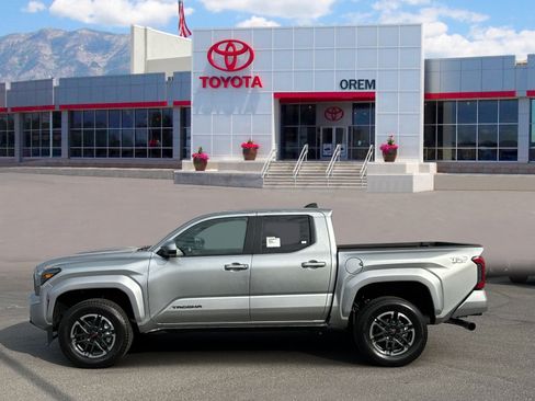 New 2026 Toyota Tacoma TRD Sport AWD/4WD image 5