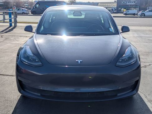 Used 2023 Tesla Model 3 Standard Range image 10