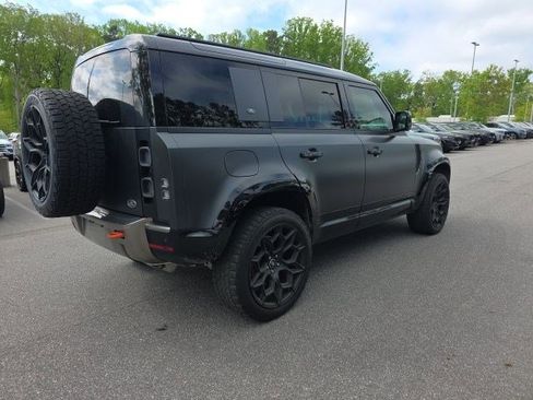 Used 2023 Land Rover Defender 110 X image 8