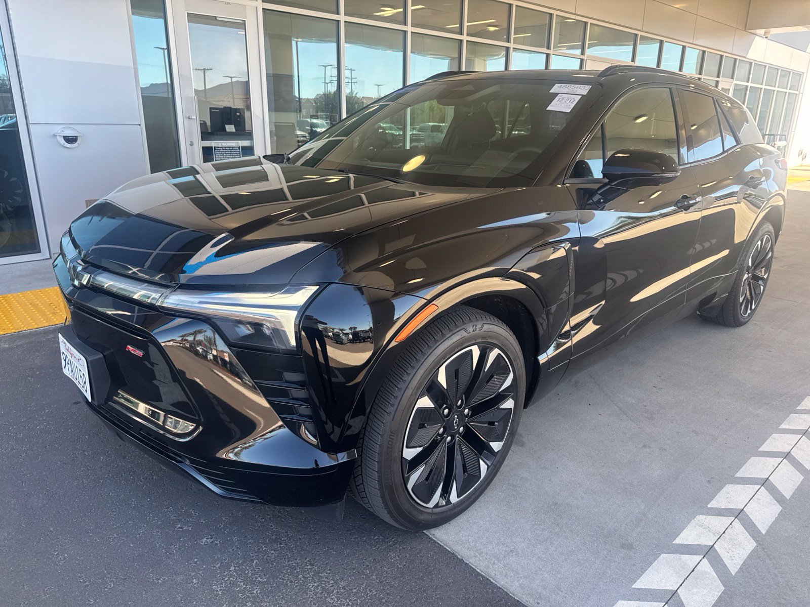 Used 2024 Chevrolet Blazer EV RS RWD image 1
