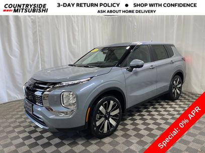 New 2025 Mitsubishi Outlander SE