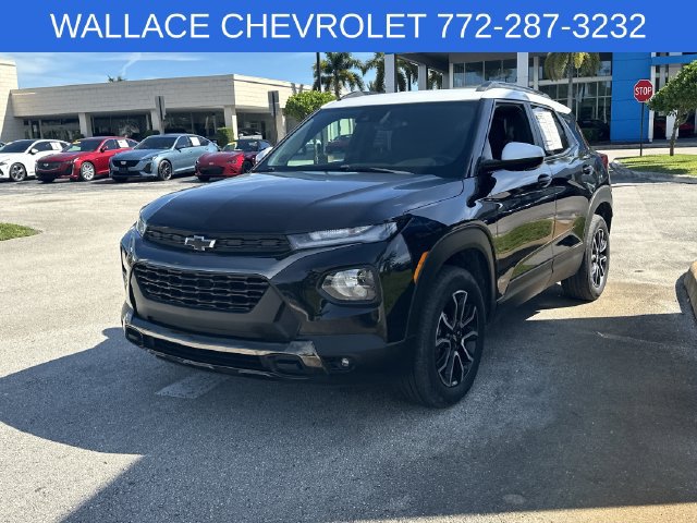 Used 2021 Chevrolet TrailBlazer ACTIV w/ Convenience Package AWD/4WD image 2