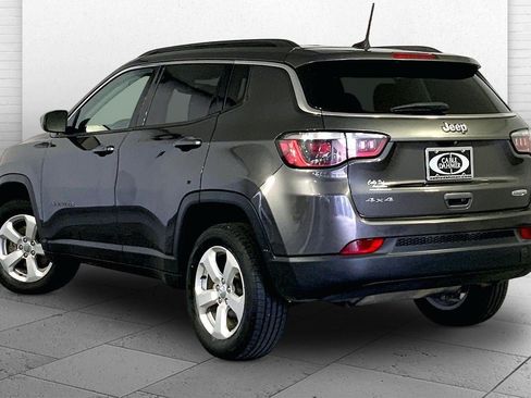 Used 2018 Jeep Compass Latitude w/ Popular Equipment Group AWD/4WD image 11
