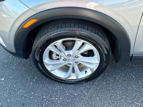 Used 2023 Buick Encore GX Preferred image 29