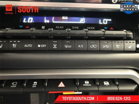 Used 2023 Toyota Sequoia Platinum image 15
