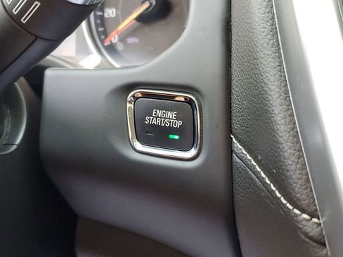 Used 2023 GMC Acadia SLE w/ Driver Convenience Package image 27