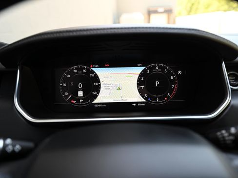 Used 2020 Land Rover Range Rover HSE AWD/4WD image 25