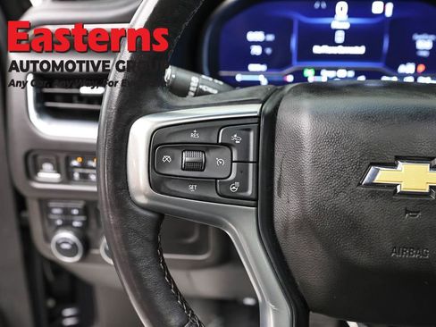 Used 2022 Chevrolet Tahoe LT w/ Luxury Package AWD/4WD image 15
