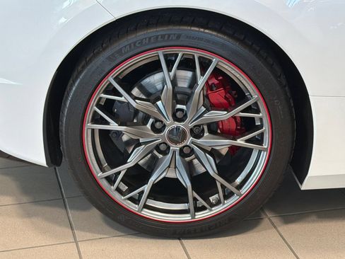 Used 2023 Chevrolet Corvette Stingray Premium Cpe w/ Z51 Performance Package RWD image 31