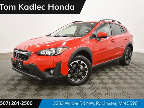 Used 2021 Subaru Crosstrek 2.0i Premium AWD/4WD image 1