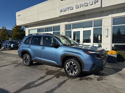 Used 2025 Subaru Forester Premium w/ Convenience Package #1