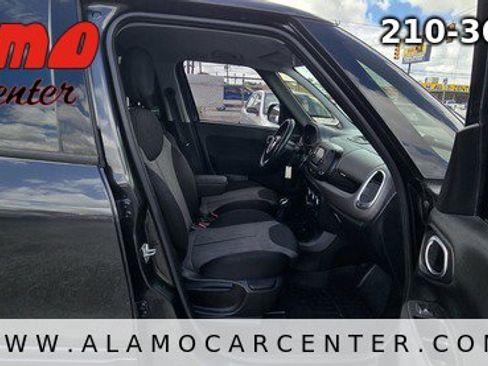 Used 2017 FIAT 500L Pop image 14