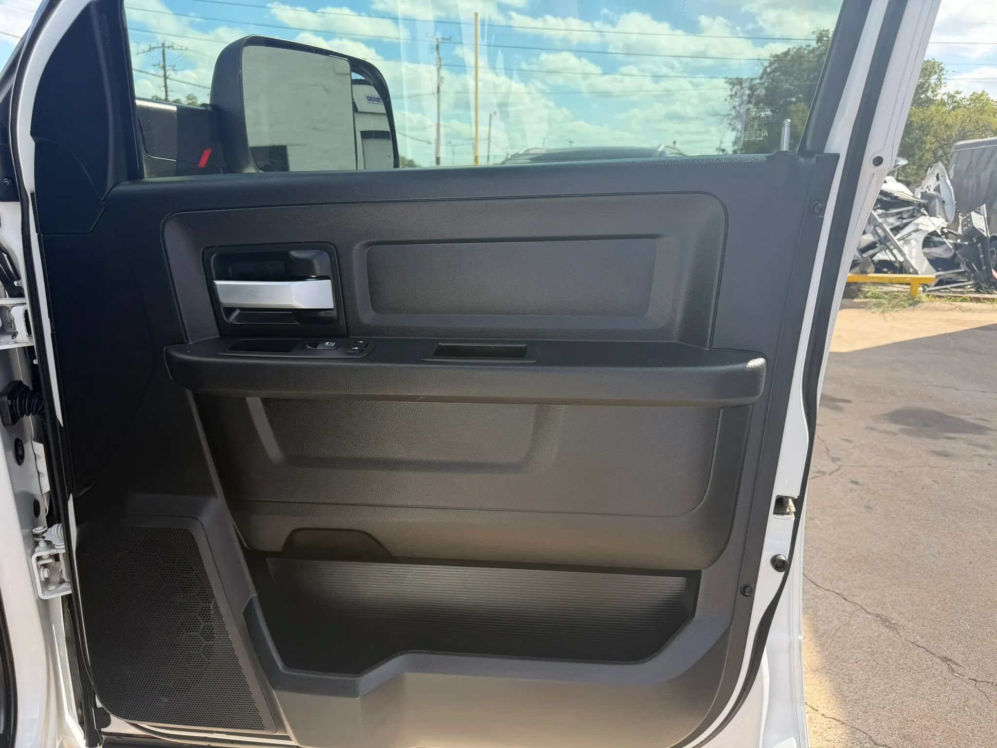 Used 2019 RAM 2500 Tradesman AWD/4WD image 19
