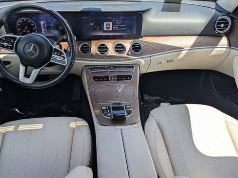 Used 2020 Mercedes-Benz E 350 4MATIC Sedan image 19