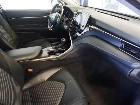 Used 2024 Toyota Camry SE FWD image 24